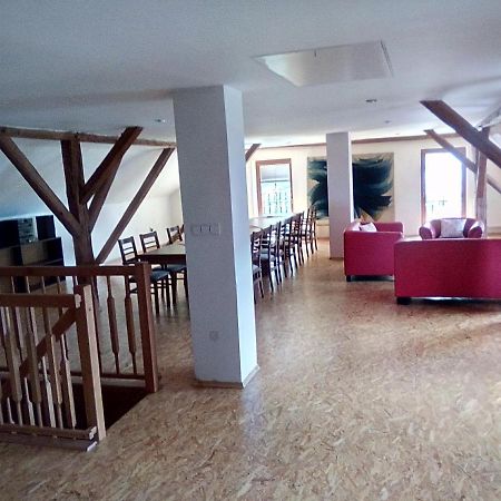 Hostinec u Janatů s ubytováním Cestin Exterior foto